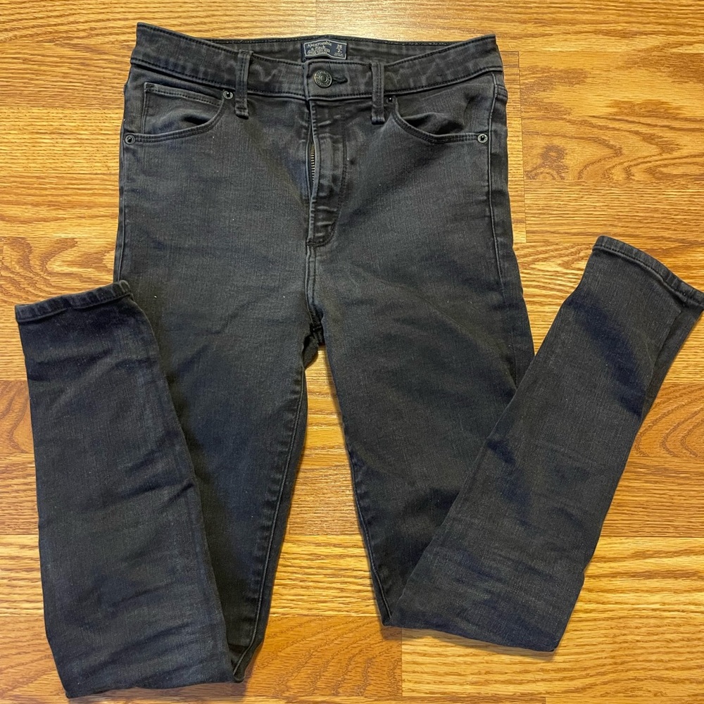 Black skinny jeans